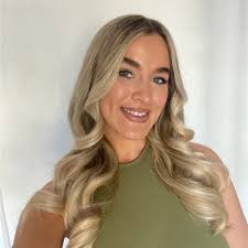 Happy to share that I was recognised as Top Performer for Core KPIs for the  month of October during our Q3 BDA All Hands last week at Salesforce,  having reached 226% of