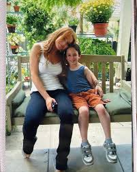 Georgia Rule was Zachary Gordon's ZACHARY GORDON'S first movie role ever  with @lindsaylohan?!?! WHAT?!?! 😱😱😱 When I first watched the movie, I  didn't even realize it was him until I looked up