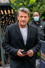 Retrouvez et consultez les derniers reportages et actualités sur benjamin castaldi : Tpmp Benjamin Castaldi Malade Explique Son Absence De L Emission Tele Star