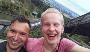 Jahresbericht 2021/2022