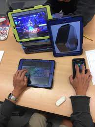 The player can play as a commander in fortnite free download pc game. Rate My Fortnite Gaming Setup Fortnitebr