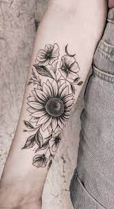 Celebrate The Beauty Of Nature With These Inspirational Sunflower Tattoos Sunflower Tattoos Sunflower Tattoo Bouquet Tattoo