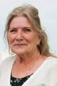 Wanda Henderson's Instagram, Twitter & Facebook