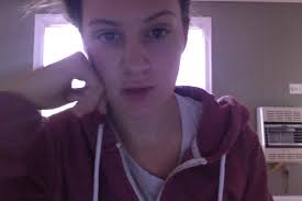 How to write a formal complaint about a flight experience?