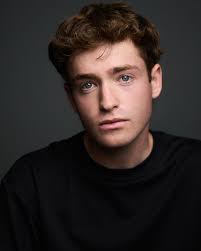 Got a degree in playing dress up! 🎓