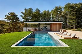 Your luxurious pool house essentials aren't very different of course, you should also provide enough soft towels for everyone in your pool house, and these should be differently sized so that your guests. 20 Sensational Mid Century Modern Swimming Pool Designs You Will Obsess Over Modern Pool House Pool House Designs Pool House