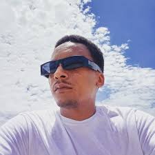 STEPHAN JEAN-LOUIS (@hmandaman) • Instagram photos and videos