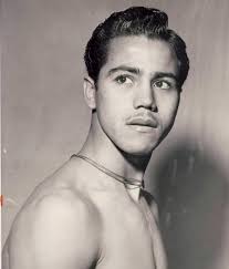 Raul “Raton” Macias, the first world champion from the barrio of Tepito and  first Mexican superstar of the TV era. He was world bantamweight champ from  1955-1957 and retired with a record