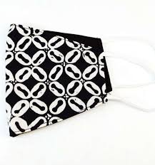 (0 customer reviews) 0 sold. Jual Masker Kain Batik Hitam Putih Premium Versi Earloop Terbaru Juli 2021 Blibli