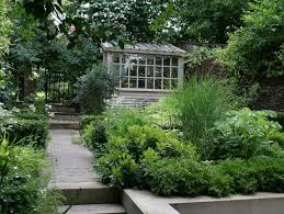 Pin By Kelly Mead On Speldhurst Garden Garden On A Hill Garden Design Japanese Rock Garden