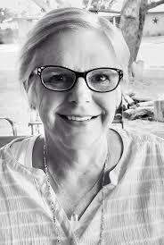 Karen Rena Thomas Bates was born