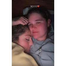 Ellie Michele Hartman (@retro_electro_) • Threads, Say more