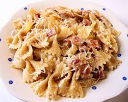 Nov 17, 2015 · how to make one pan southwest chicken alfredo. Farfalle With Chicken And Roasted Garlic Pertifektionxx