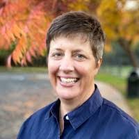 Julie Maier's Instagram, Twitter & Facebook