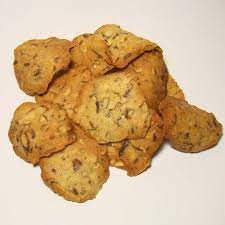 Check spelling or type a new query. Croccanti Foglie Da Te Tipiche Di Zafferana Etnea Ct A Base Di Albumi Mandorle Farina E Zucchero Cibo Idee Alimentari Dolci