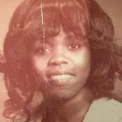 Barbara Pless's Instagram, Twitter & Facebook