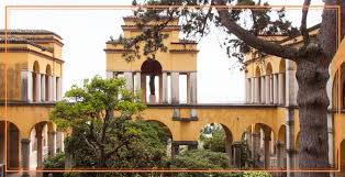 Ma se avrete a disposizione solo mezza giornata andrà bene lo stesso, vi basterà per farvi un'idea e ripromettervi di tornare. Il Vittoriale Degli Italiani Casa Museo Di Gabriele D Annunzio Suggerimenti Immobiliari
