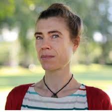 Helen Baxter's Instagram, Twitter & Facebook