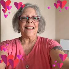 What are some good hotels to stay at near Disneyland?