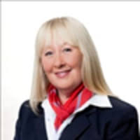 Kylie Daniels — Reviews & Property Sales