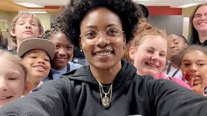 On the Road's Angela Mickens honored nationally for work in Waynesboro