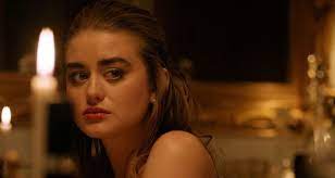 A budding playwright and his wife attend a dinner party hosted by wealthy, cultural elites, who have promised to bankroll the writer's latest play to broadway, but, in fact, have darker designs in. Film Review The Dinner Party 2020 Filmotomy