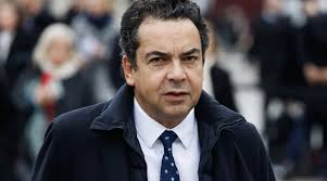 Baise hard dans un parking souterrain avec sextwoo