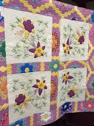 Recycle An Antique Hexagon Quilt Quilts Hexagon Quilt Vintage Quilts