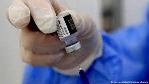 Does it work against new variants? Covid Biontech Pfizer Speeds Up Vaccine Delivery To Eu News Dw 16 03 2021