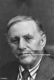 Alden Berman, Powers Dry Goods Co. , businessman, civic leader.... News  Photo