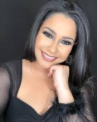 Mariana Ramirez's Instagram, Twitter & Facebook