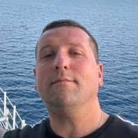 Dan Huth's Instagram, Twitter & Facebook