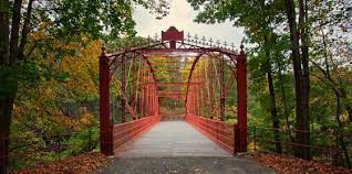 After exploration, settle down for an afternoon picnic. A Romantic Hike Lover S Leap State Park