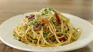Aglio olio ni adalah pasta tradisional italy yang bermaksud bawang putih dan minyak. Resepi Aglio Olio Mushroom Resepi Merory Sedap Betul
