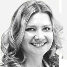 Christine Eger's Instagram, Twitter & Facebook