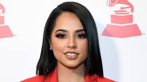 Becky g respondió al gesto diciendo: Video La Hermana De Becky G Sorprende Con Espectacular Voz Meganoticias