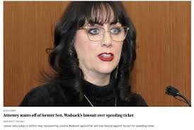 Robbie Sherwood (@RobbieSherwood)