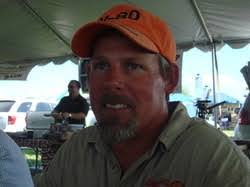 Bob Brister's Instagram, Twitter & Facebook