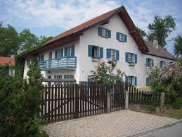 Ansicht Hof Verkauf Historischer Hof Mit Scheune Und Grossem Garten In Niederbayern Sehr Schone Atmosphare Niederbayern Nieder Hof