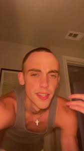 If your feeling bold send this to someone that broke your heart😂💀 (i...