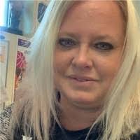 Alexis Unger's Instagram, Twitter & Facebook