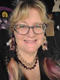 Art Hub Members — ARTrageous Art Hub