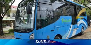 Satu pelaku yang terlibat dalam tindak asusila di halte bus smkn 34 telah diamankan oleh kepolisian resor metro jakarta pusat. Bus Trans Pontianak Khatulistiwa Diuji Coba