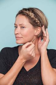 Make this your short hair style bible and fall in love with all the latest hairdos. How To Make A Headband Braid In 9 Easy Steps