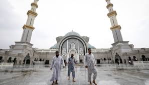 Jadilah yang pertama berkomentar di sini. 6 Muslim Malaysia Dihukum Penjara Karena Tidak Salat Jumat Dunia Tempo Co