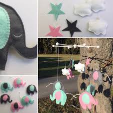 Kopfbedeckungen & mützen, nähen allgemein / by christina. Nahanleitung Fur Das Baby Mobile Elefantenliebe Mit Schnittmuster