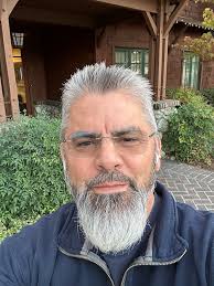 Today I got to participate in Professor Chang's law school class at Irvine  and had the chance to see Professor Barnes, too. Great day in Califas.