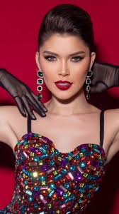 Karina Rivero Mólnar, #MissAmazonas, en su desfile en traje de gala  luciendo una creación del diseñador Gionni Straccia durante la final del  #MissVenezuela 2008 realizada en el Poliedro de #Caracas. @kari.molnar  #HistorialMissVenezuela #