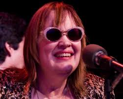 Seduta all'aperto per il primo consiglio comunale di Pentone