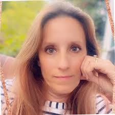 Yolanda Lam's Instagram, Twitter & Facebook